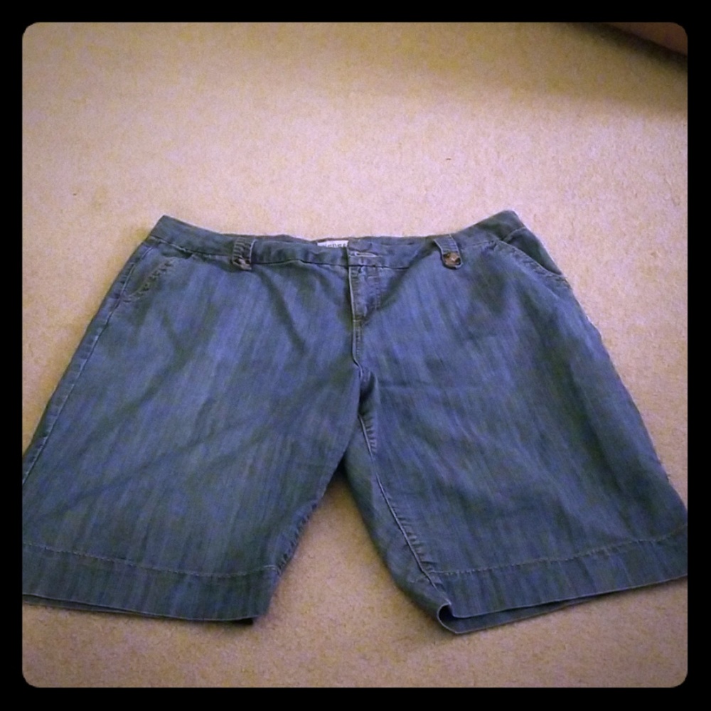 Venezia jean shorts